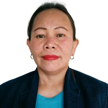 Maeshelle, Filipino maid, in Abu Dhabi