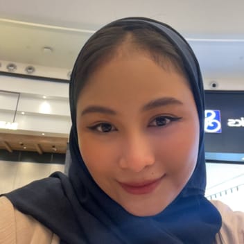 Monera, Filipino maid, in Riyadh