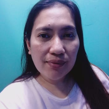Crystal, Filipino nanny, in Dubai