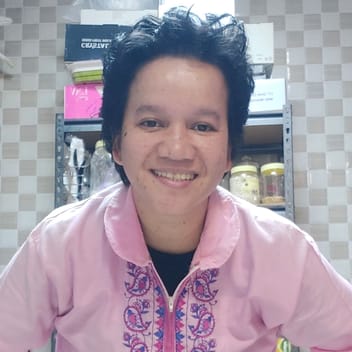 ferlisa, Filipino nanny, in Dubai