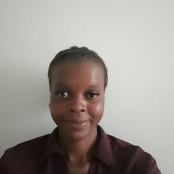Kim , Zimbabwean maid, in Dubai