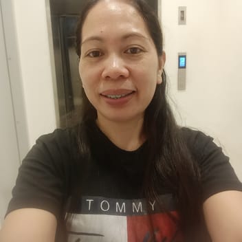 Melesa, Filipino nanny, in Dubai