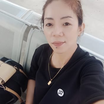 Charo, Filipino nanny, in Dubai