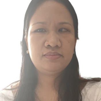 Princesita, Filipino nanny, in Dubai