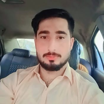 Abubakar m, Pakistani maid, in Jeddah