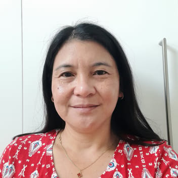 Rowena, Filipino maid, in Dubai