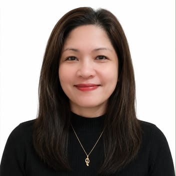 Jubilyn , Filipino elder-care worker, in Saudi Arabia