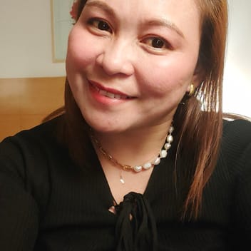 Prechie, Filipino maid, in Dubai