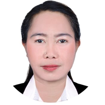 Jingky, Filipino maid, in Dubai