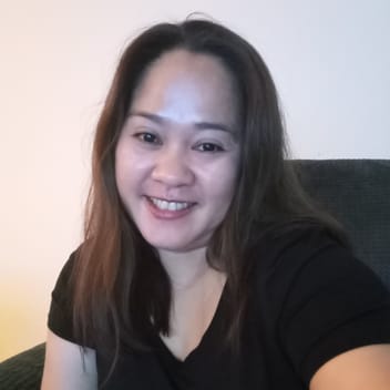 Nurhusna, Filipino maid, in Dubai