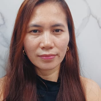 Juname, Filipino nanny, in Dubai