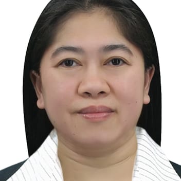Rowena, Filipino nanny, in Jeddah