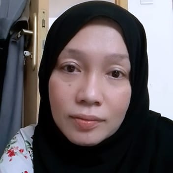 Darwiza, Filipino nanny, in Dubai
