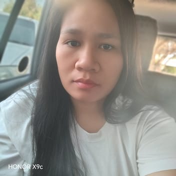 Beverly, Filipino nanny, in Dubai