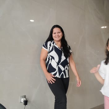 Maita , Filipino nanny, in Abu Dhabi