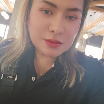 Devaras, Filipino nanny, in Jeddah