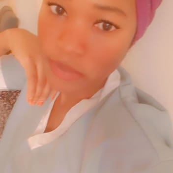 Ayisha , Ghanaian maid, in Jeddah