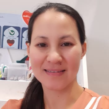 Analiza, Filipino nanny, in Dubai