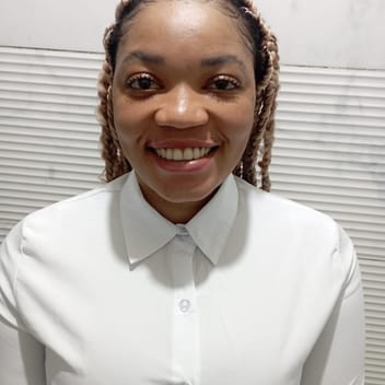 Joviter , Kenyan nanny, in Dubai