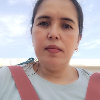 Josephine, Filipino maid, in Dubai
