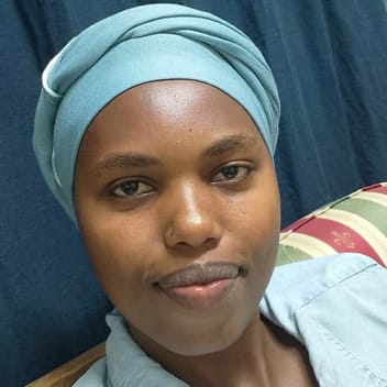 NZOYIKEZA, Burundian nanny, in Jeddah