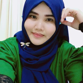 Dania, Filipino elder-care worker, in Jeddah