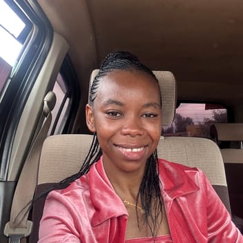 Lilian , Kenyan nanny, in Riyadh