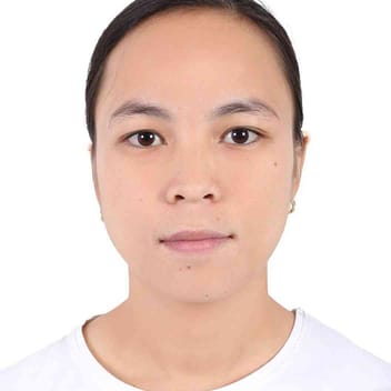 Aimae , Filipino maid, in Dubai