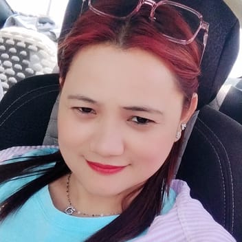 Jenylen, Filipino maid, in Riyadh