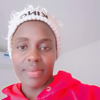 Scritta, Kenyan maid, in Riyadh