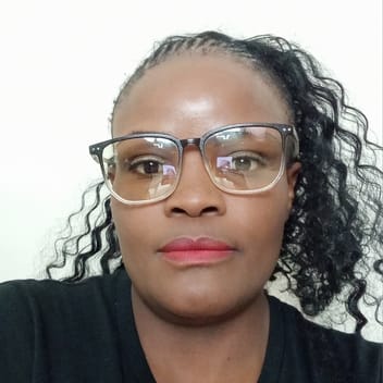 Grace , Kenyan maid, in Dubai