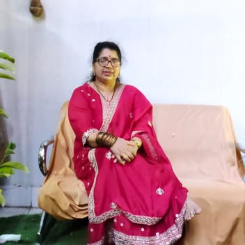 Malathi , Indian nanny, in Dubai