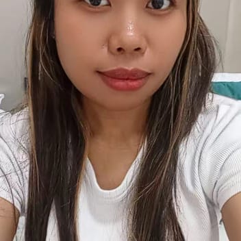 Reya, Filipino nanny, in Dubai