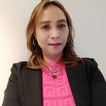 Juliet , Filipino maid, in Dubai