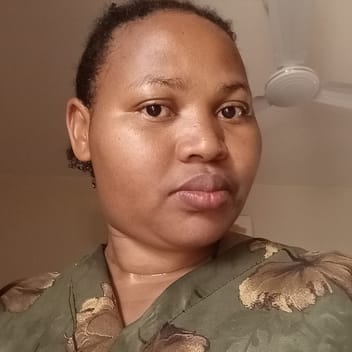 Nyinakiiza , Ugandan maid, in Saudi Arabia