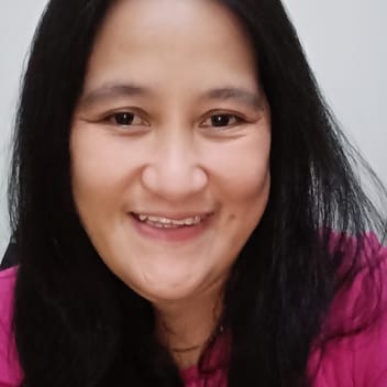 Maribel, Filipino maid, in Dubai