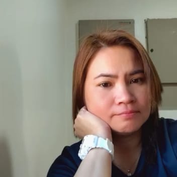 Maila, Filipino maid, in Abu Dhabi