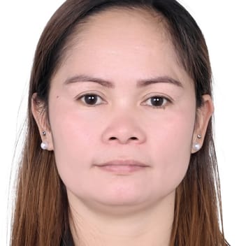 Maridel, Filipino maid, in Dubai