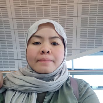 Clarissa, Filipino maid, in Dubai