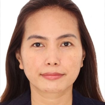 Nemilyn , Filipino nanny, in Dubai