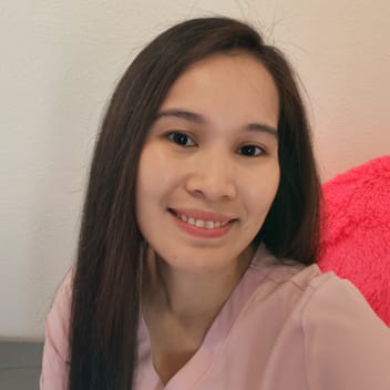 Jolly, Filipino nanny, in Riyadh