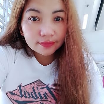 Ana, Filipino maid, in Dubai