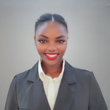 Nakiyondo, Ugandan driver, in Qatar