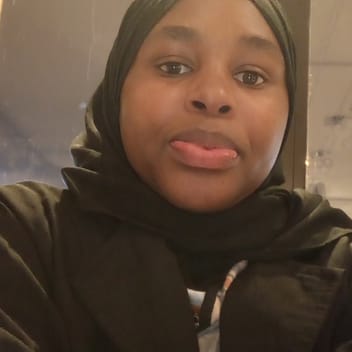 Viona , Kenyan nanny, in Riyadh