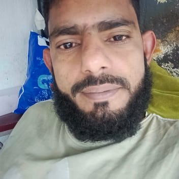 Muhammed, Pakistani maid, in Makkah