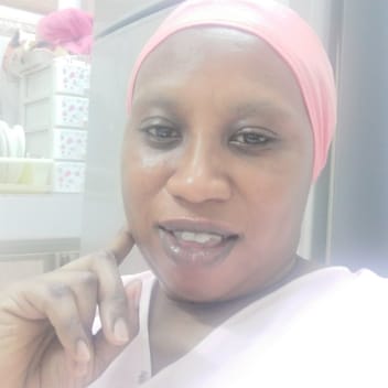 Mary , Kenyan nanny, in Dubai