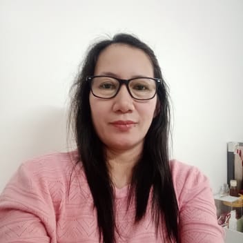Liza, Filipino maid, in Dubai