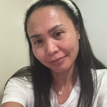 Rosebee, Filipino nanny, in Dubai
