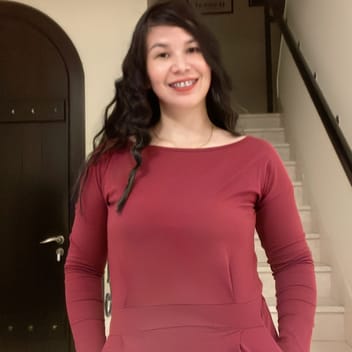 Mary , Filipino nanny, in Dubai