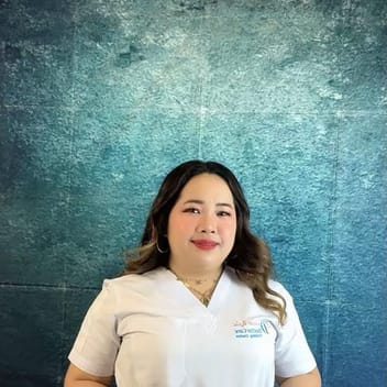 Ma Victoria , Filipino nanny, in Jeddah